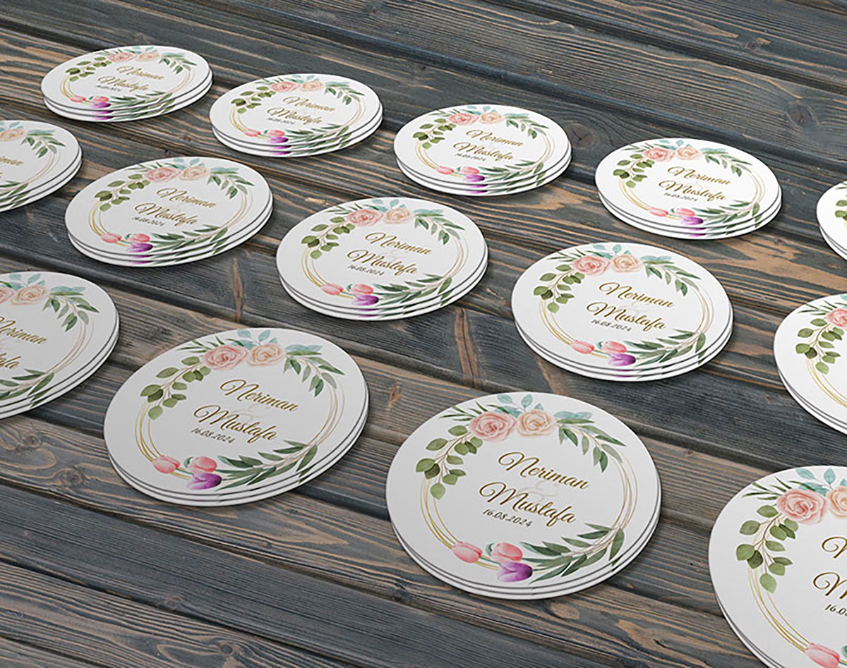 Suluboya Çiçek Modeli 3, Etiket Modeli Ürünlerinize Özel 3cm - 130 Adet Folyo Sticker