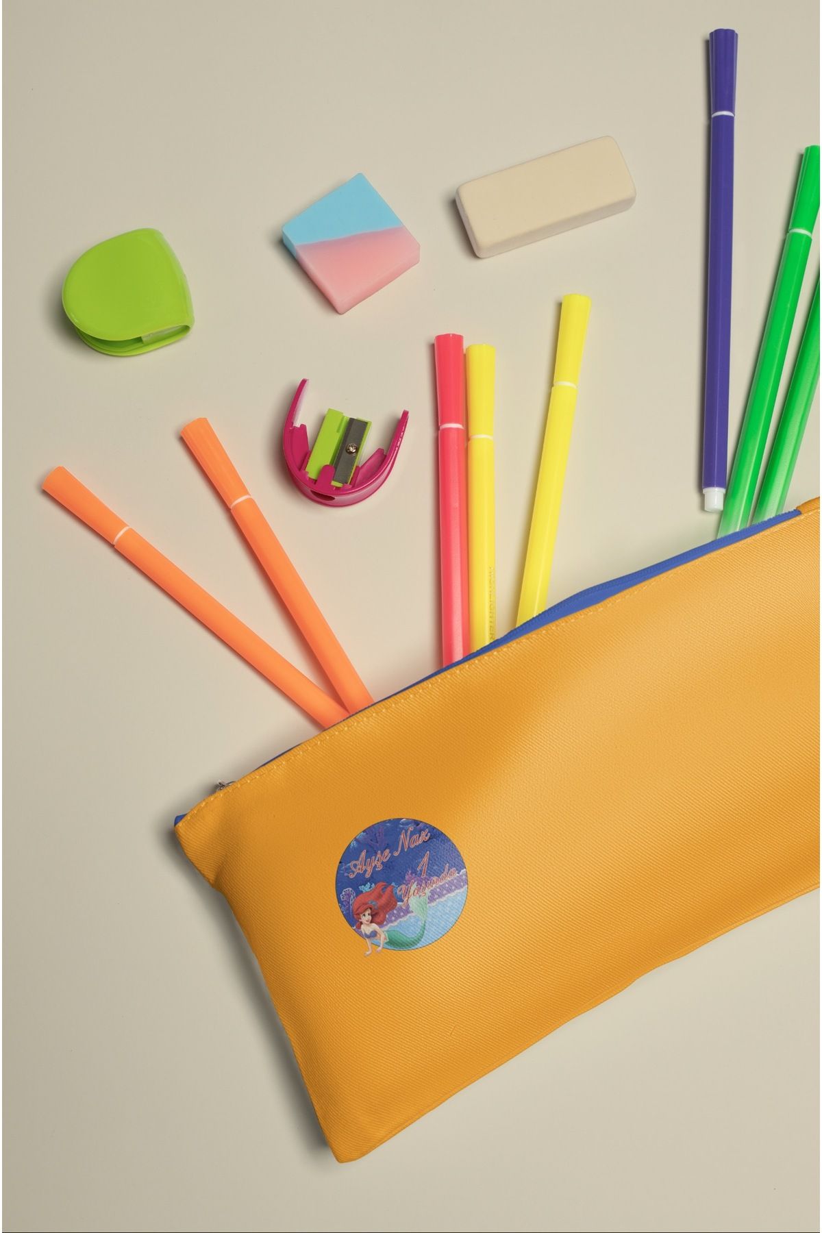 Deniz Kızı 3, Doğum Günü Etiket 3cm - 130 Adet Folyo Sticker