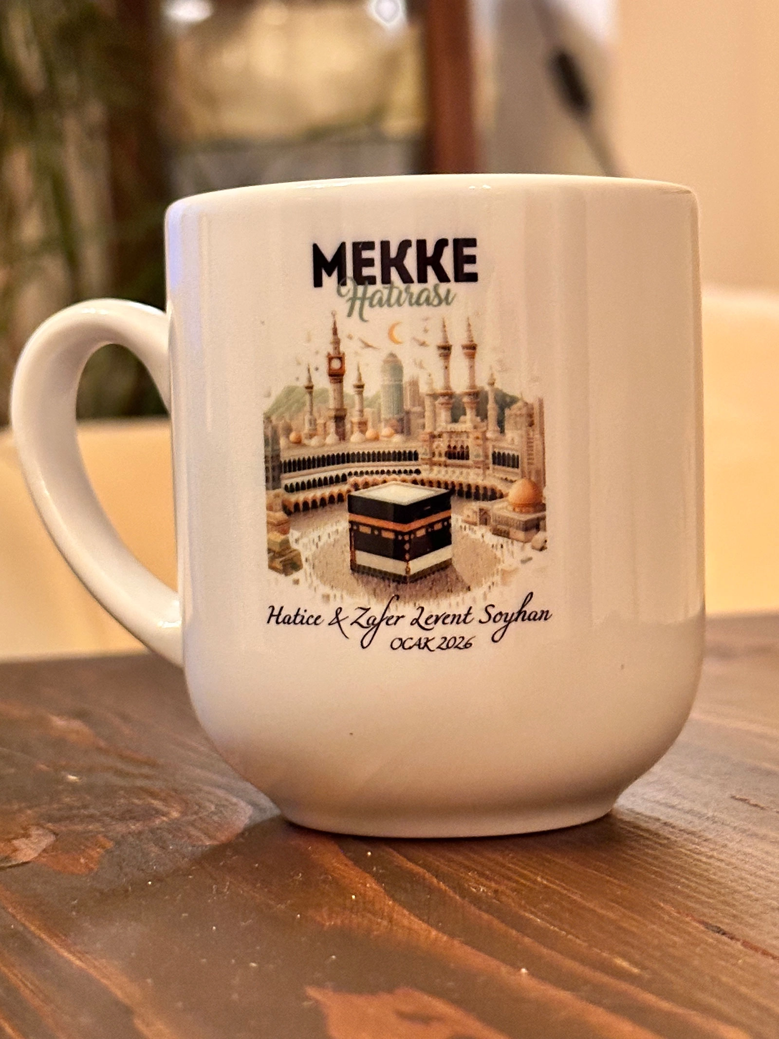 Kişiye Özel İsimli, Kâbe Görselli Mekke Hatırası Porselen Elite Kupa Bardak