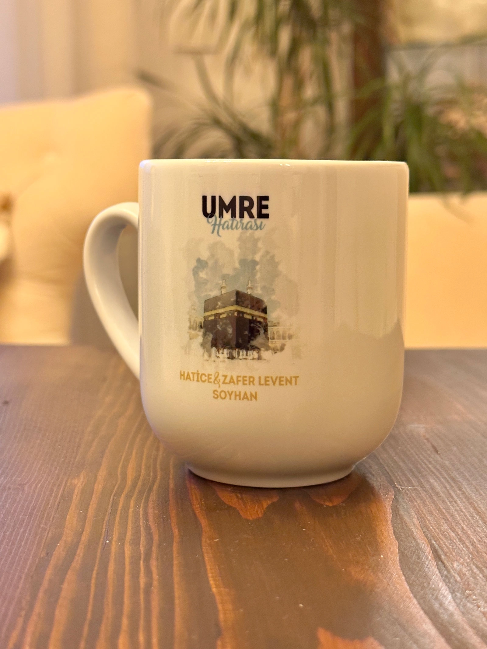 Kişiye Özel İsimli, Umre Görselli Mekke Hatırası Porselen Elite Kupa Bardak
