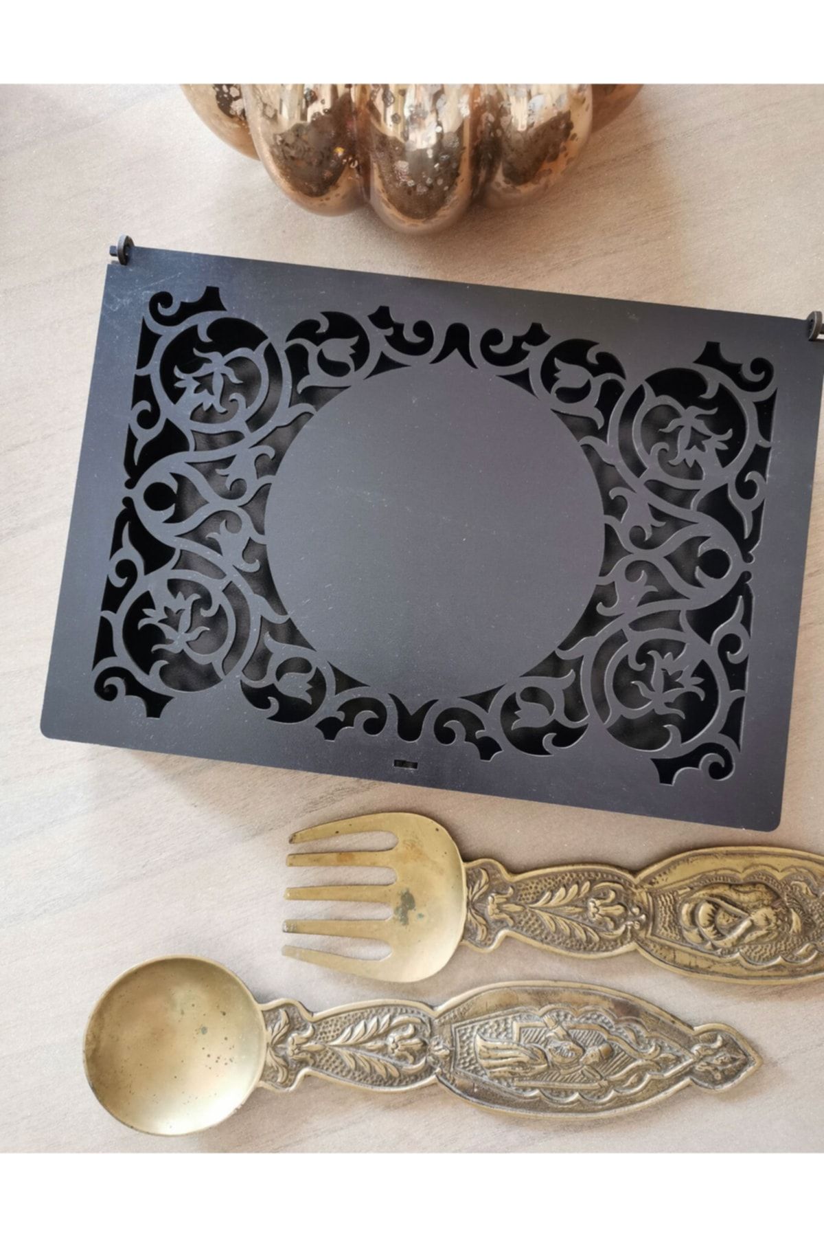Çiçek Desenli Çikolata Kutusu - Mdf (140x210x30mm)